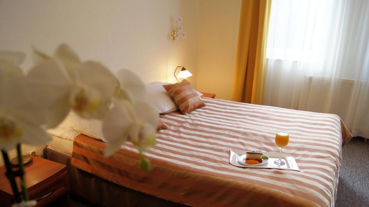 Salis Resort Величка Экстерьер фото